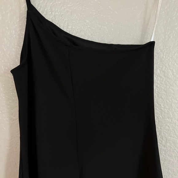 NWOT Keeper of My Heart Black One-Shoulder Maxi Dress - Picture 5 of 6